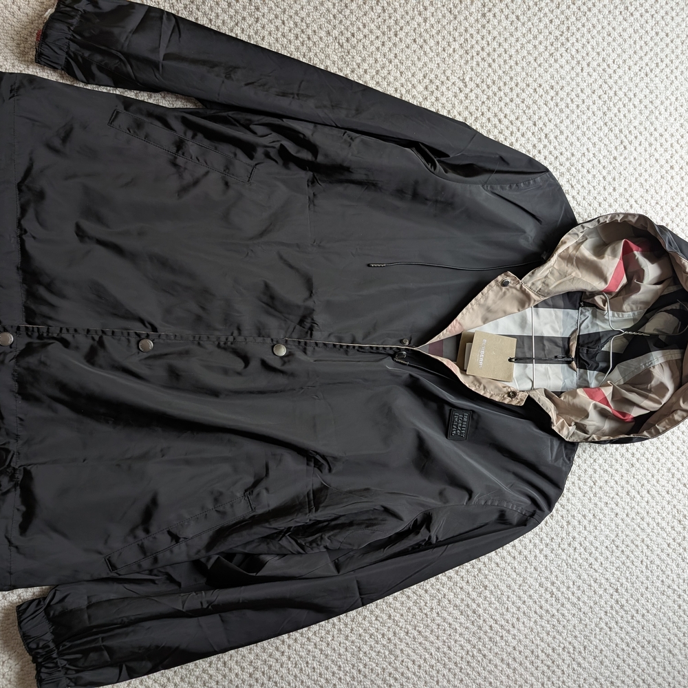 Burberry Black Hooded Raincoat - Picture 5 of 5